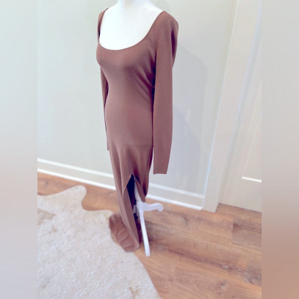 •House of CB Maxi Dress •Size: Small •Color: Beige/Camel - Picture 8 of 9
